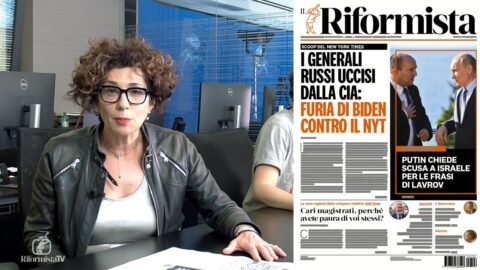 Angela Azzaro In edicola